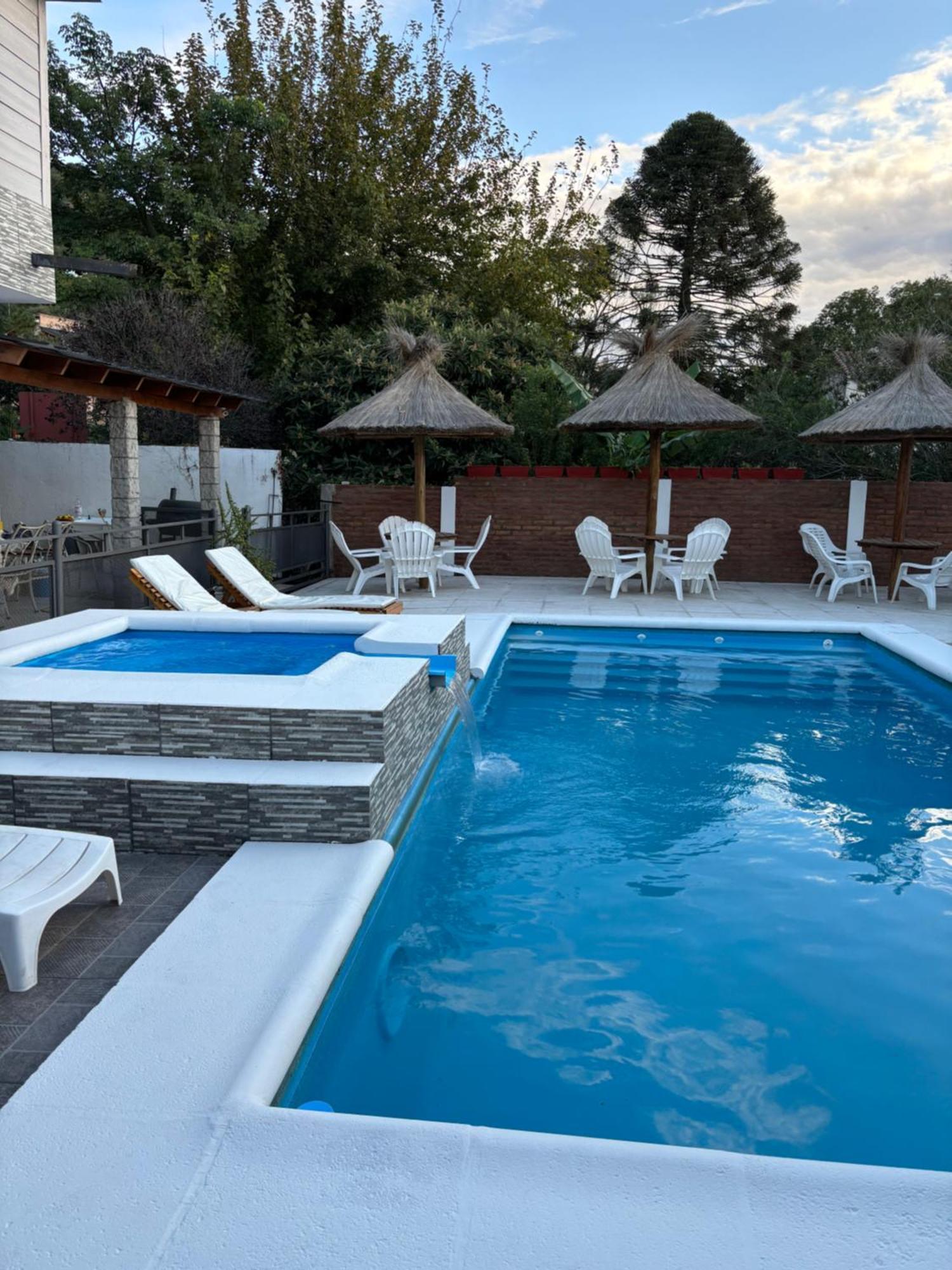 Robinson Solo Familias Apartment Villa Carlos Paz