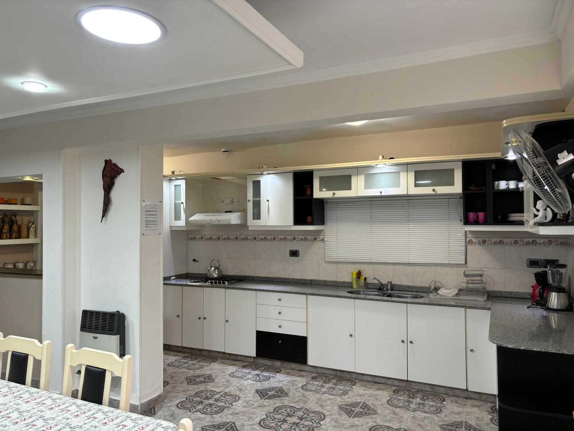 Robinson Solo Familias Apartment *
