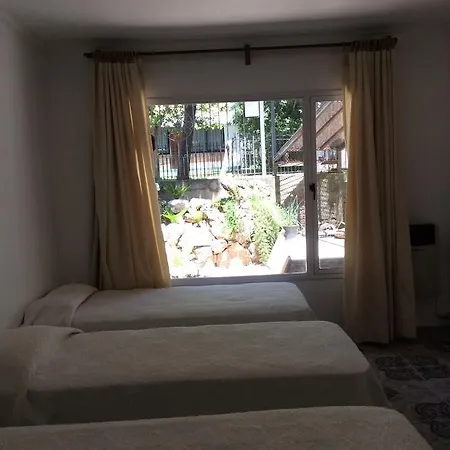 Robinson Apartamentos SOLO FAMILIAS Villa Carlos Paz Exterior foto